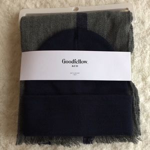 Goodfellow & Co hat & scarf
